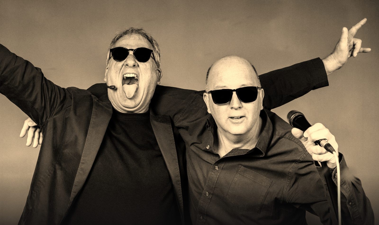 Pete Anders und Don Wernersen von BIG SHOT auf der Bühne